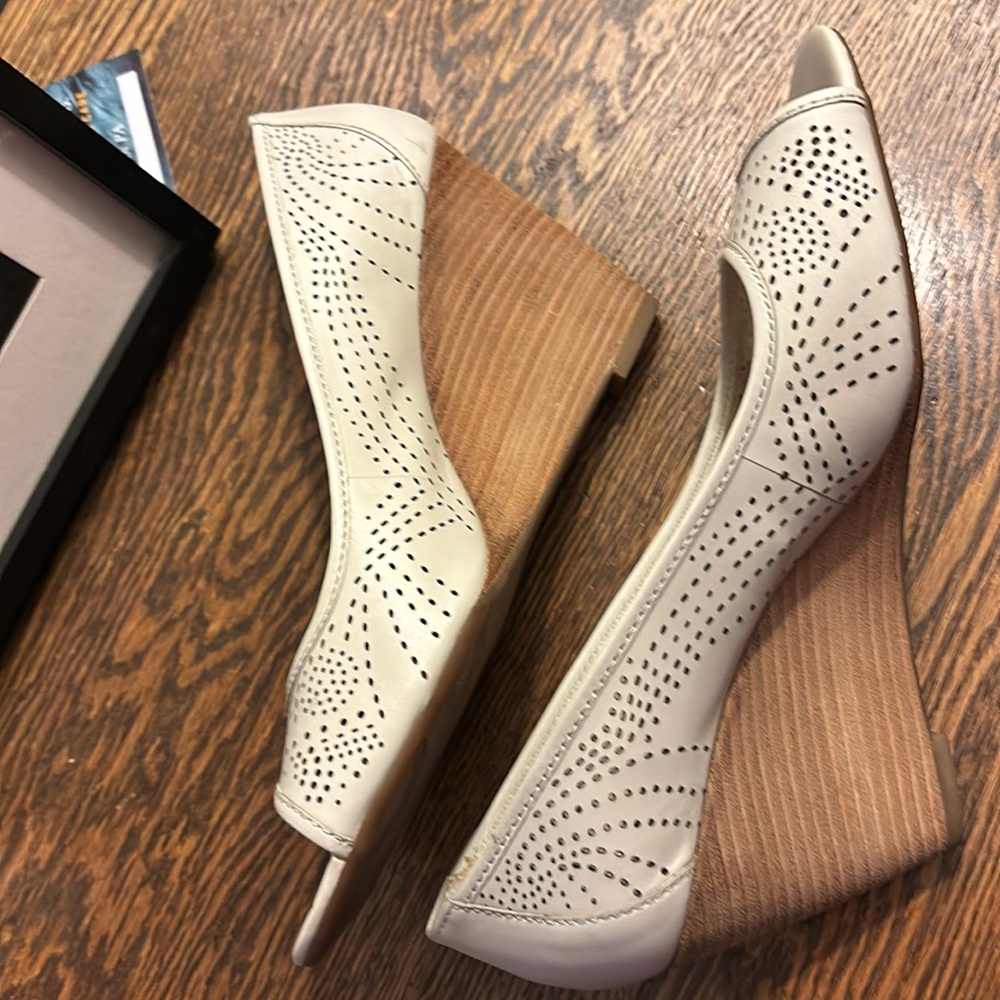 Franco Sarto Wedge Open Toe Heels - Picture 5 of 6